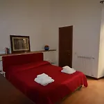 Carlita's In Centro Storico A *
