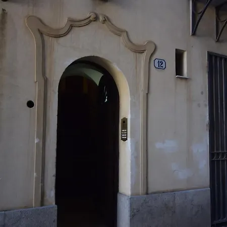 Carlita's In Centro Storico A דירה פלרמו